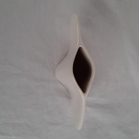 SOLD Set of Two Vintage Mikasa Vases Art Deco Naomi Cahana - Black and White - Picture 11 of 14